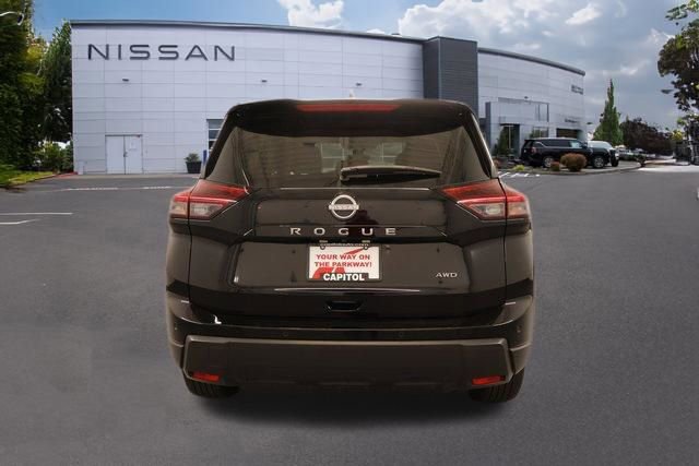 Used 2026 Nissan Rogue SV AWD/4WD image 3