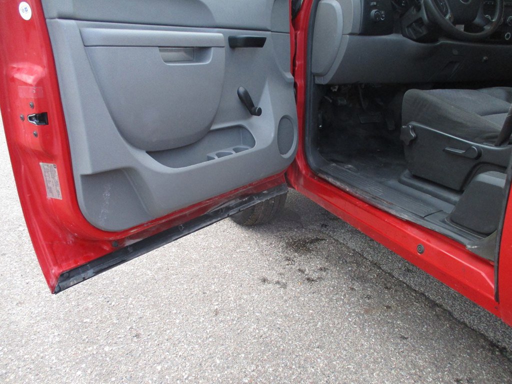 Used 2010 GMC Sierra 1500 W/T RWD image 5