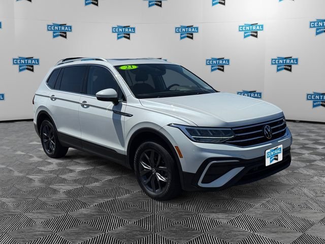 Used 2023 Volkswagen Tiguan SE AWD/4WD image 7