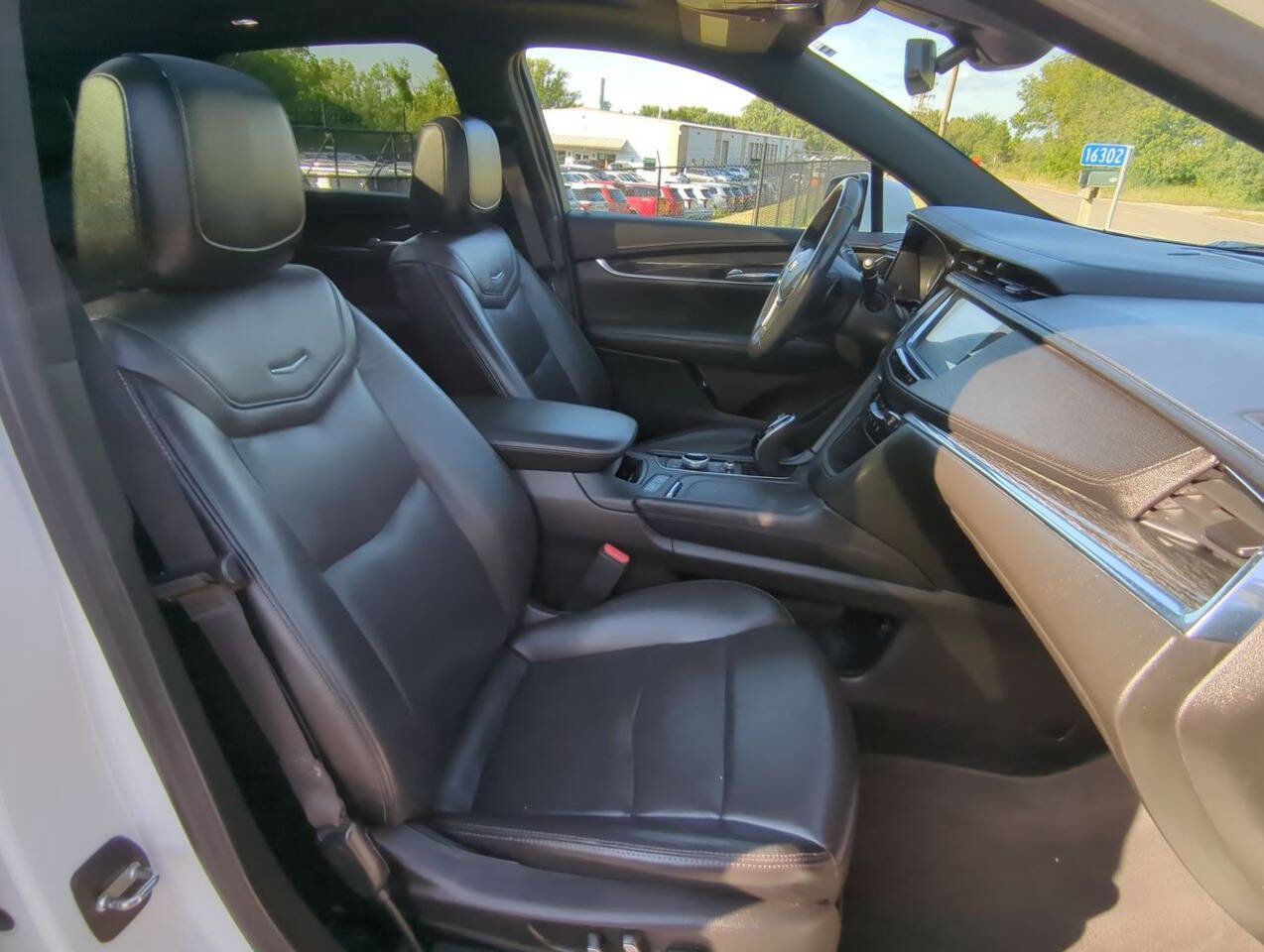 Used 2022 Cadillac XT5 Premium Luxury image 24