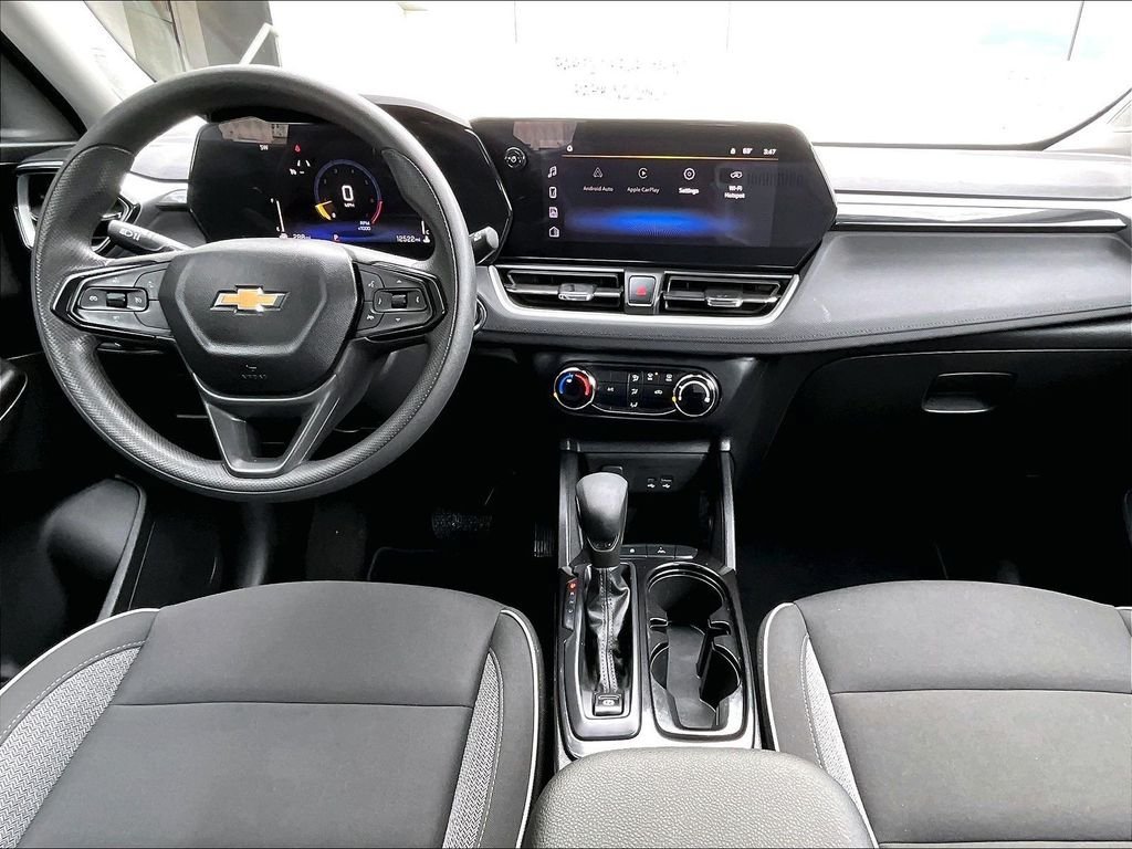 Used 2024 Chevrolet TrailBlazer LS FWD image 22
