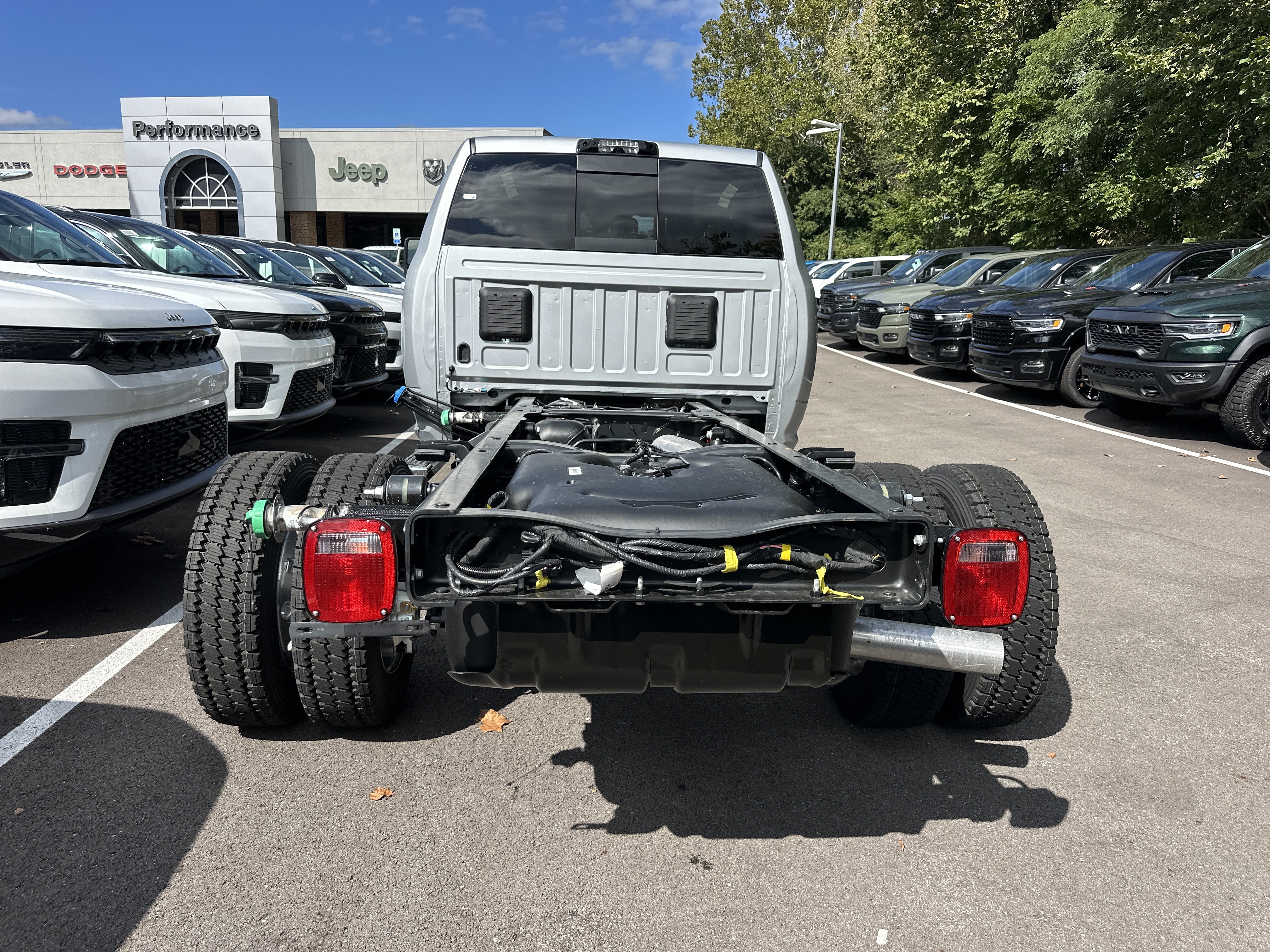 New 2027 RAM 5500 4x4 Crew Cab w/ Laramie Trim Package image 17