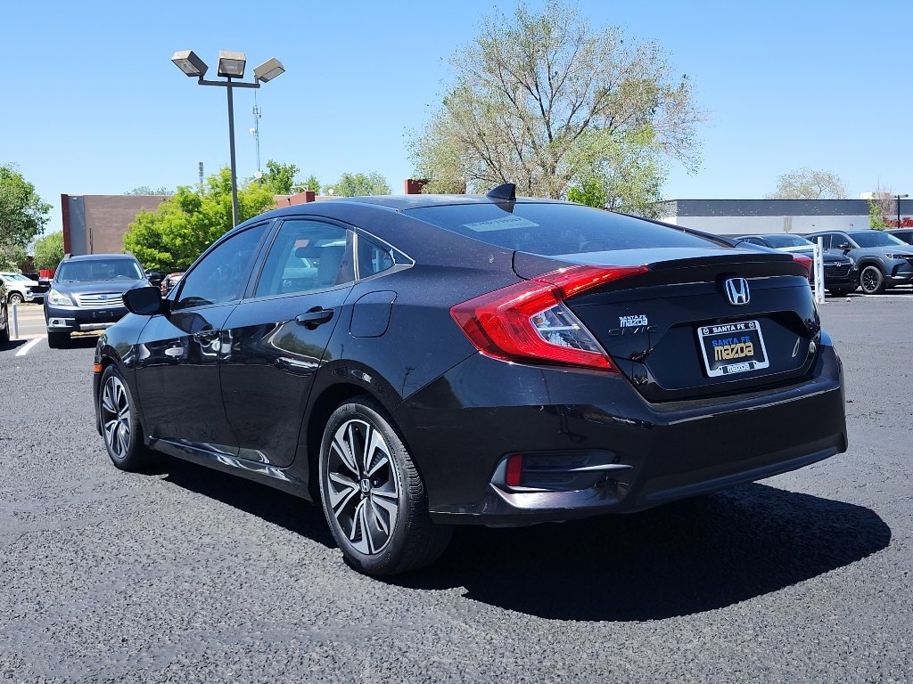 Used 2018 Honda Civic EX-T image 8
