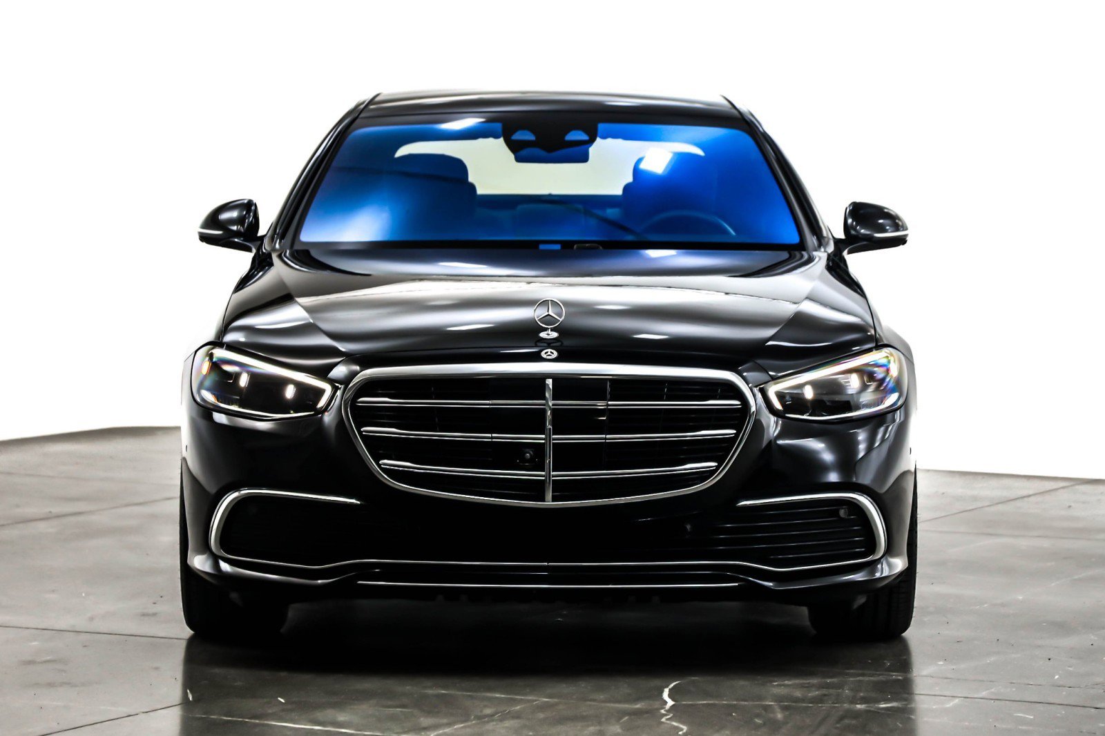 Certified 2023 Mercedes-Benz S 500 4MATIC image 4