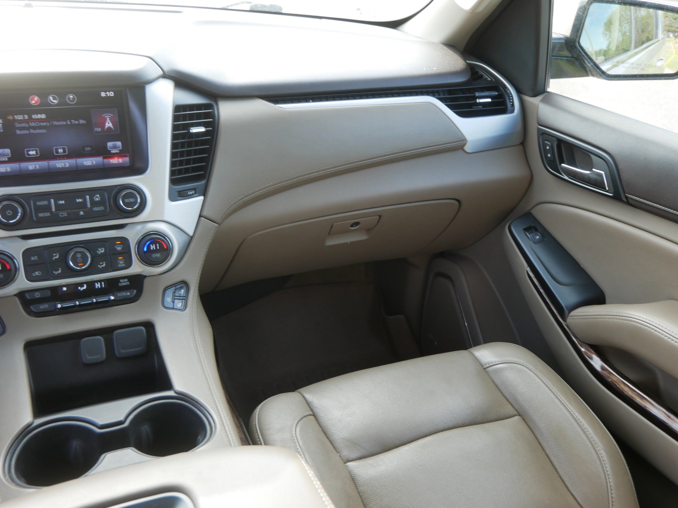 Used 2015 GMC Yukon SLT w/ Open Road Package AWD/4WD image 11
