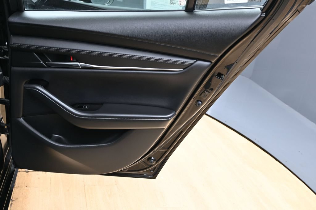 Used 2025 MAZDA MAZDA3 s FWD image 15