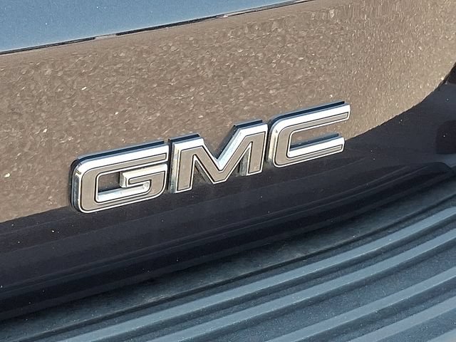 Used 2025 GMC Yukon XL Denali Ultimate AWD/4WD image 28