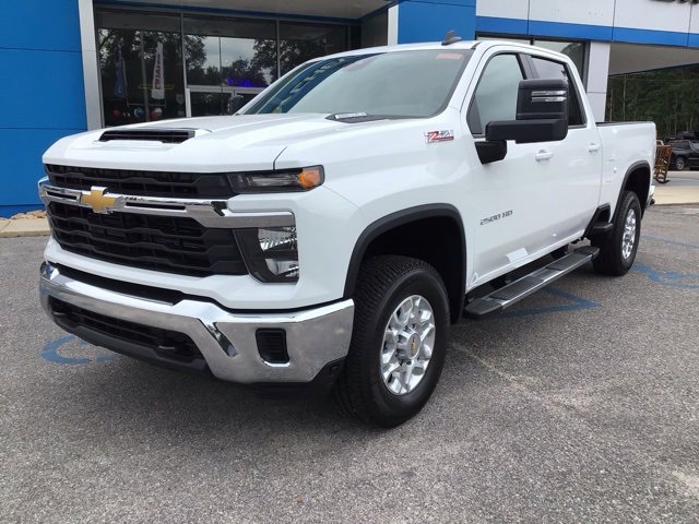 New 2026 Chevrolet Silverado 2500 LT image 2