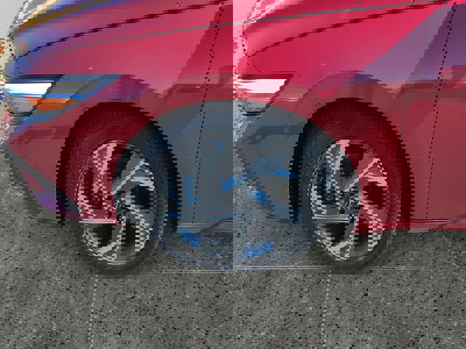 Used 2024 Hyundai Elantra Limited image 14