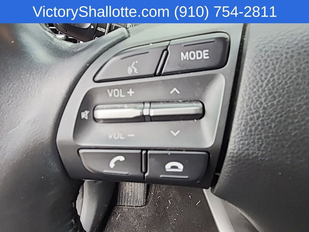 Used 2020 Hyundai Kona Limited image 11