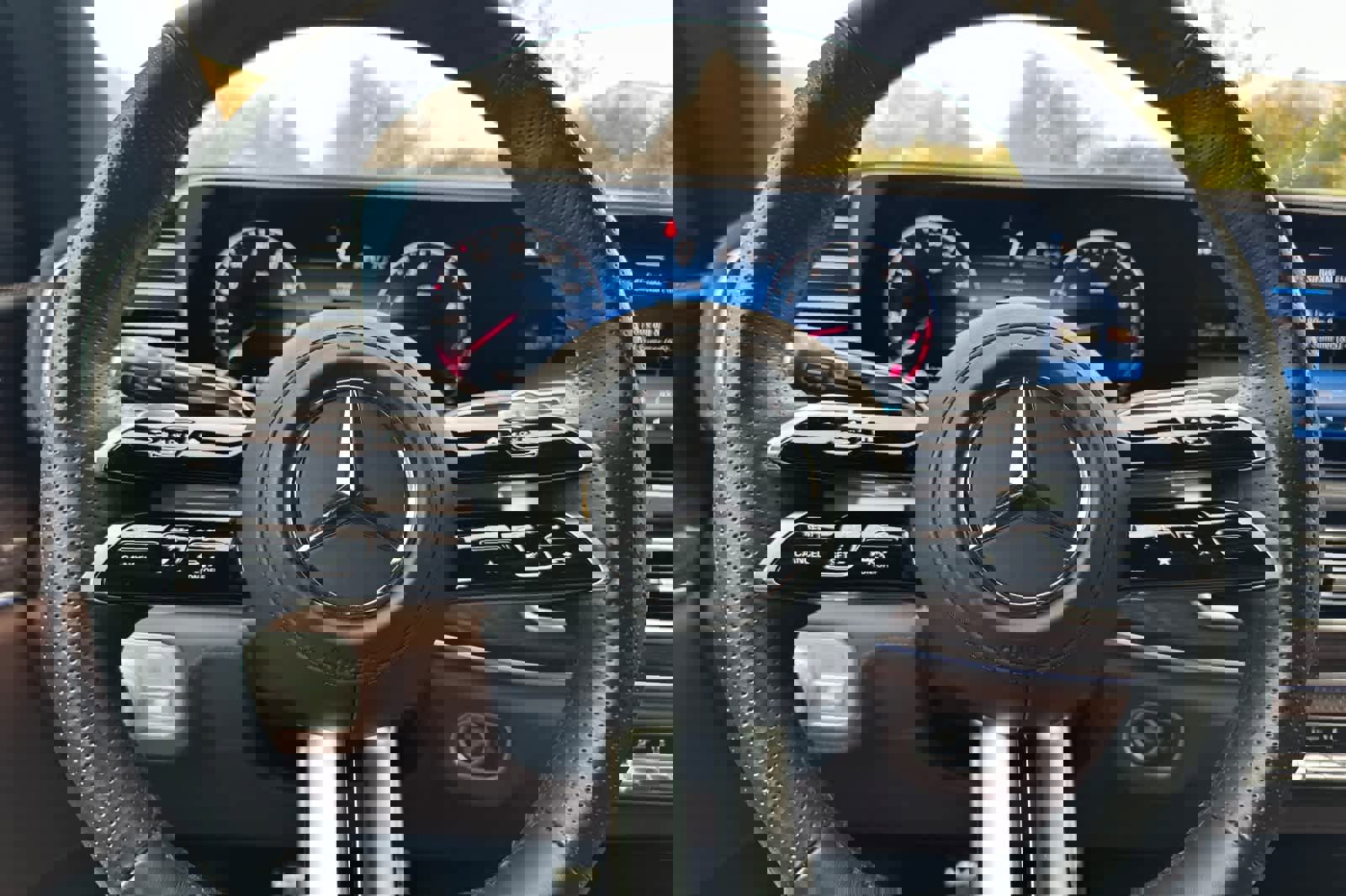 Certified 2025 Mercedes-Benz GLS 580 4MATIC image 24