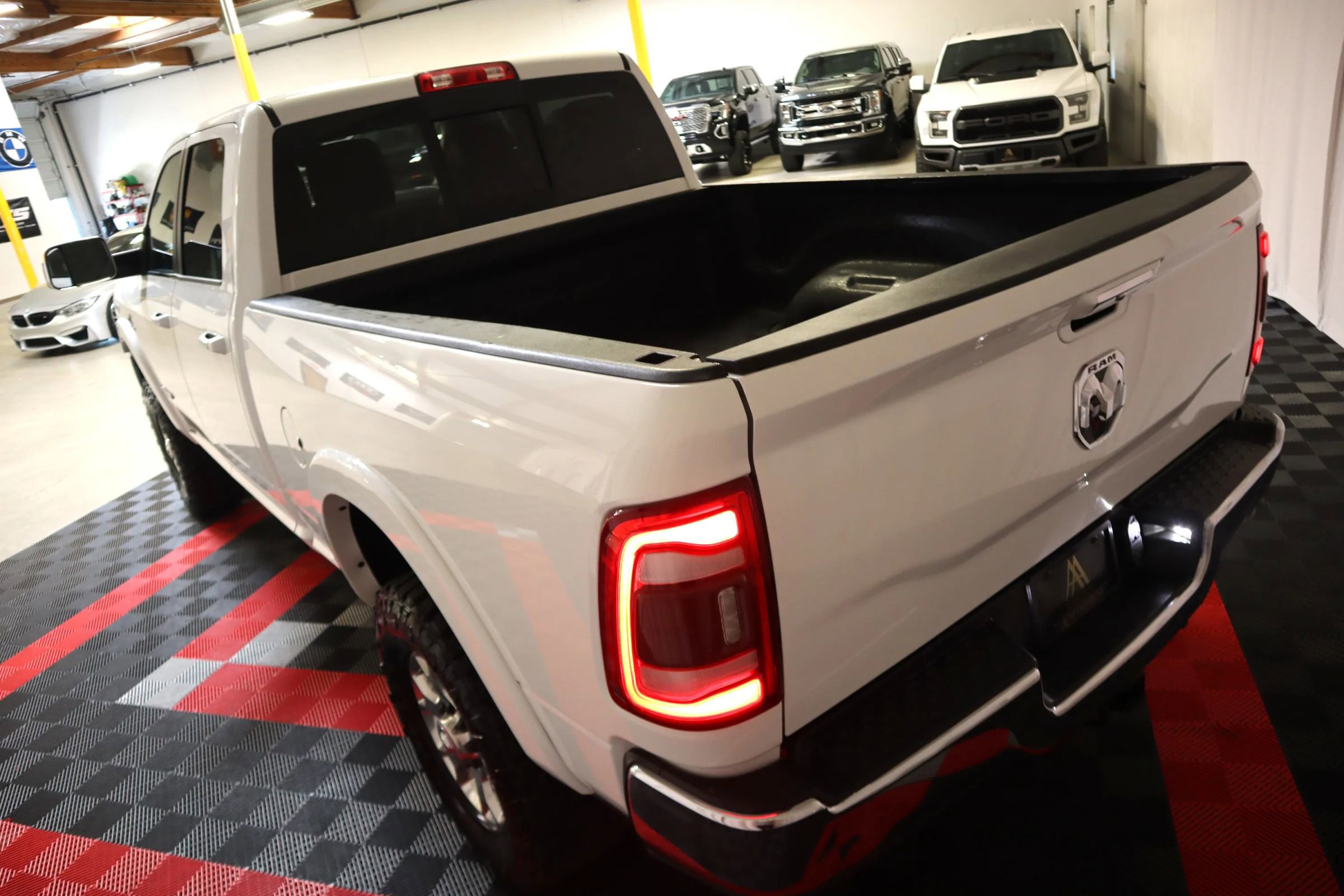Used 2020 RAM 2500 Laramie AWD/4WD image 8