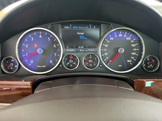 Used 2009 Volkswagen Touareg VR6 image 26