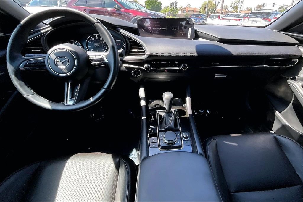 Certified 2024 MAZDA MAZDA3 Hatchback w/Premium Plus Pkg AWD/4WD image 11