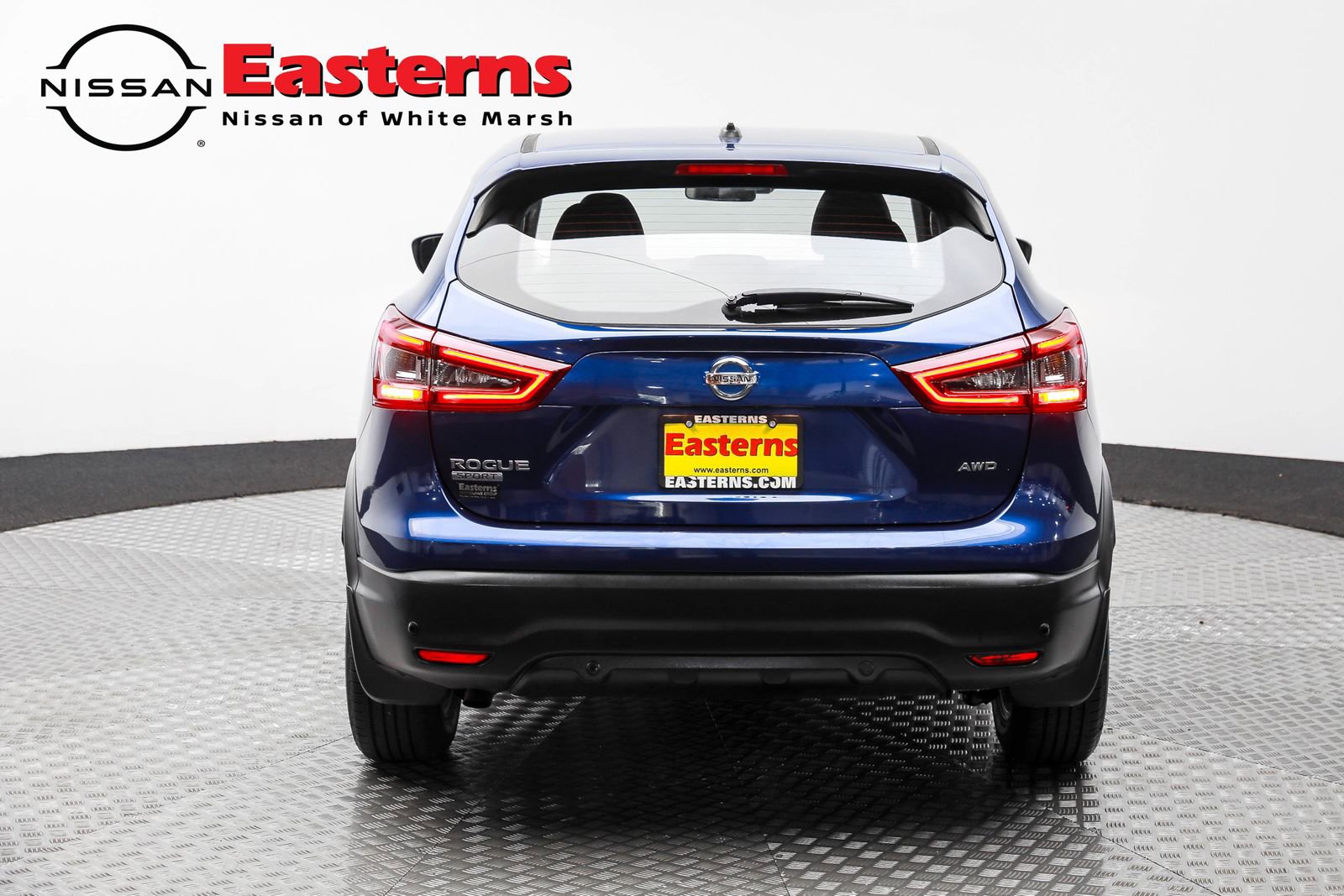 Used 2022 Nissan Rogue Sport S image 12