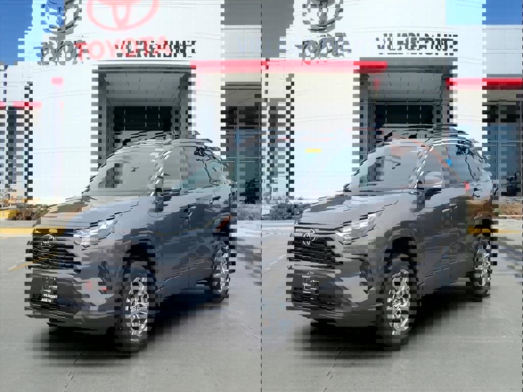 Used 2025 Toyota RAV4 XLE