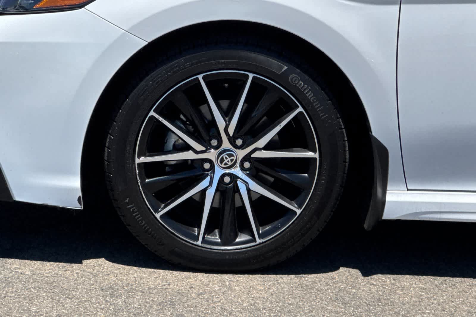Certified 2023 Toyota Camry SE FWD image 28