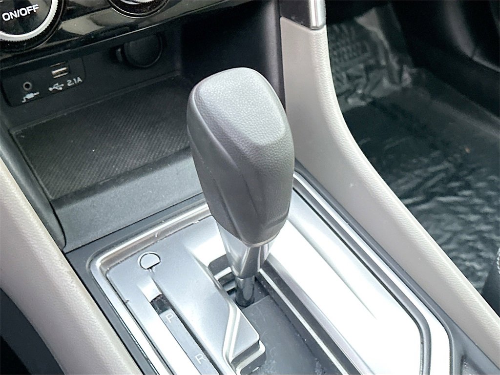 Used 2023 Subaru Forester Premium image 16