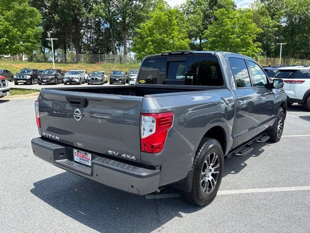 Used 2021 Nissan Titan SV w/ SV Convenience Package AWD/4WD image 8