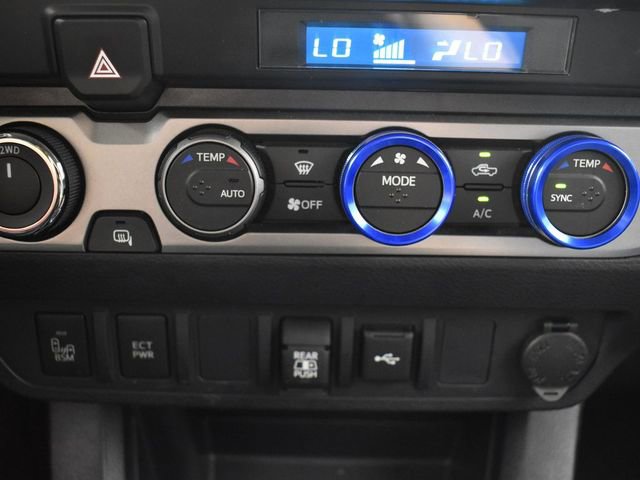 Used 2022 Toyota Tacoma SR5 w/ Technology Package image 19