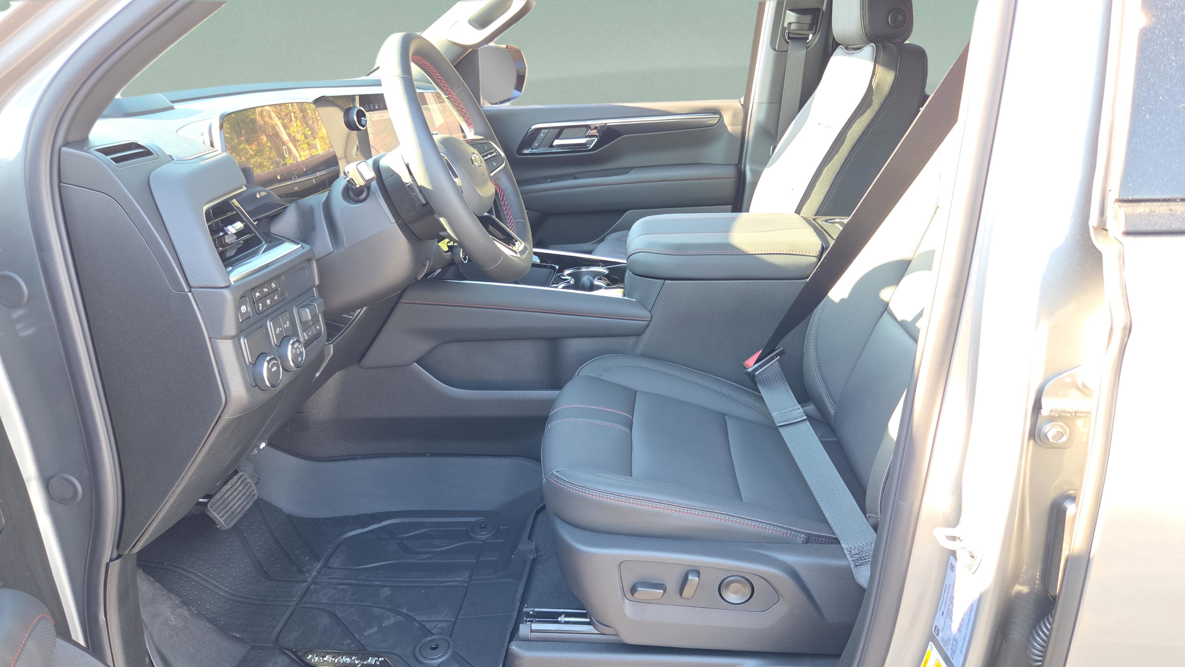 New 2026 Chevrolet Suburban RST w/ Comfort Package image 11