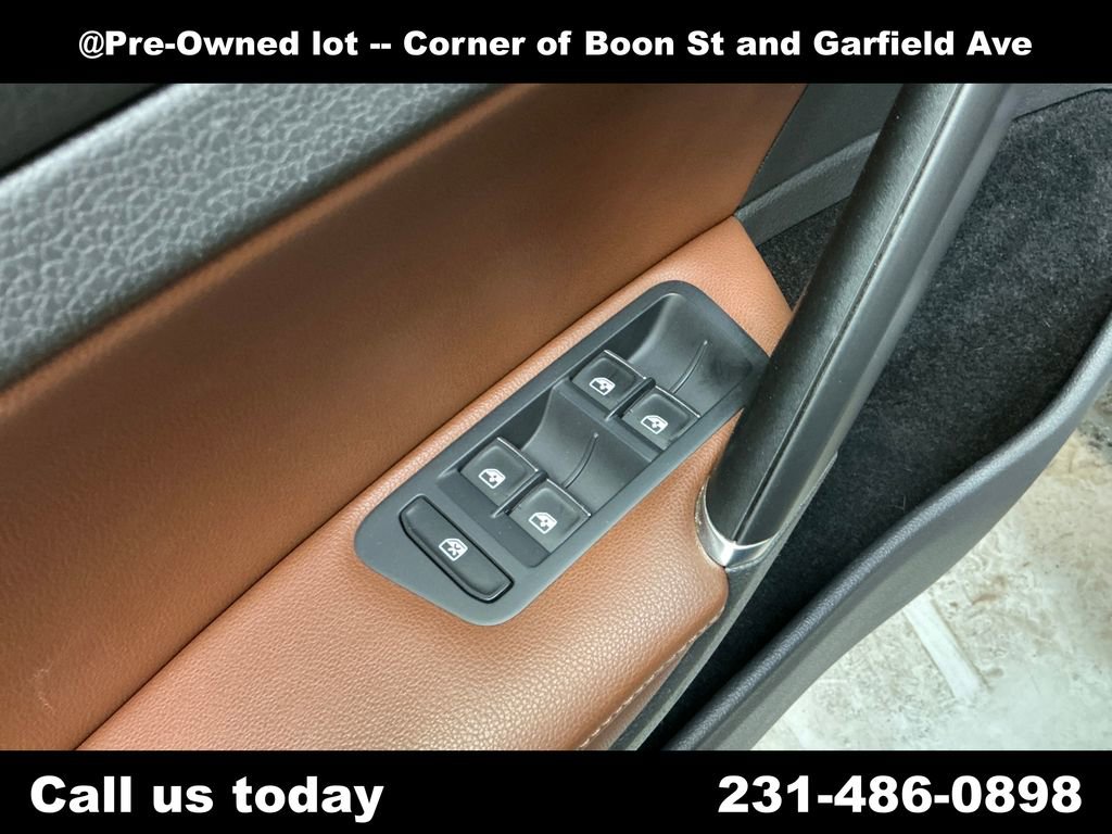 Used 2017 Volkswagen Golf Alltrack S AWD/4WD image 15