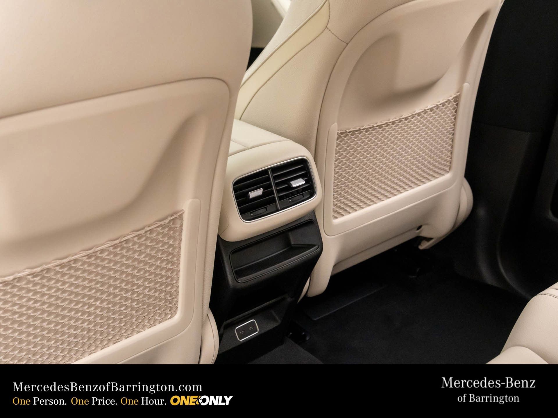 New 2026 Mercedes-Benz GLE 580 4MATIC image 21