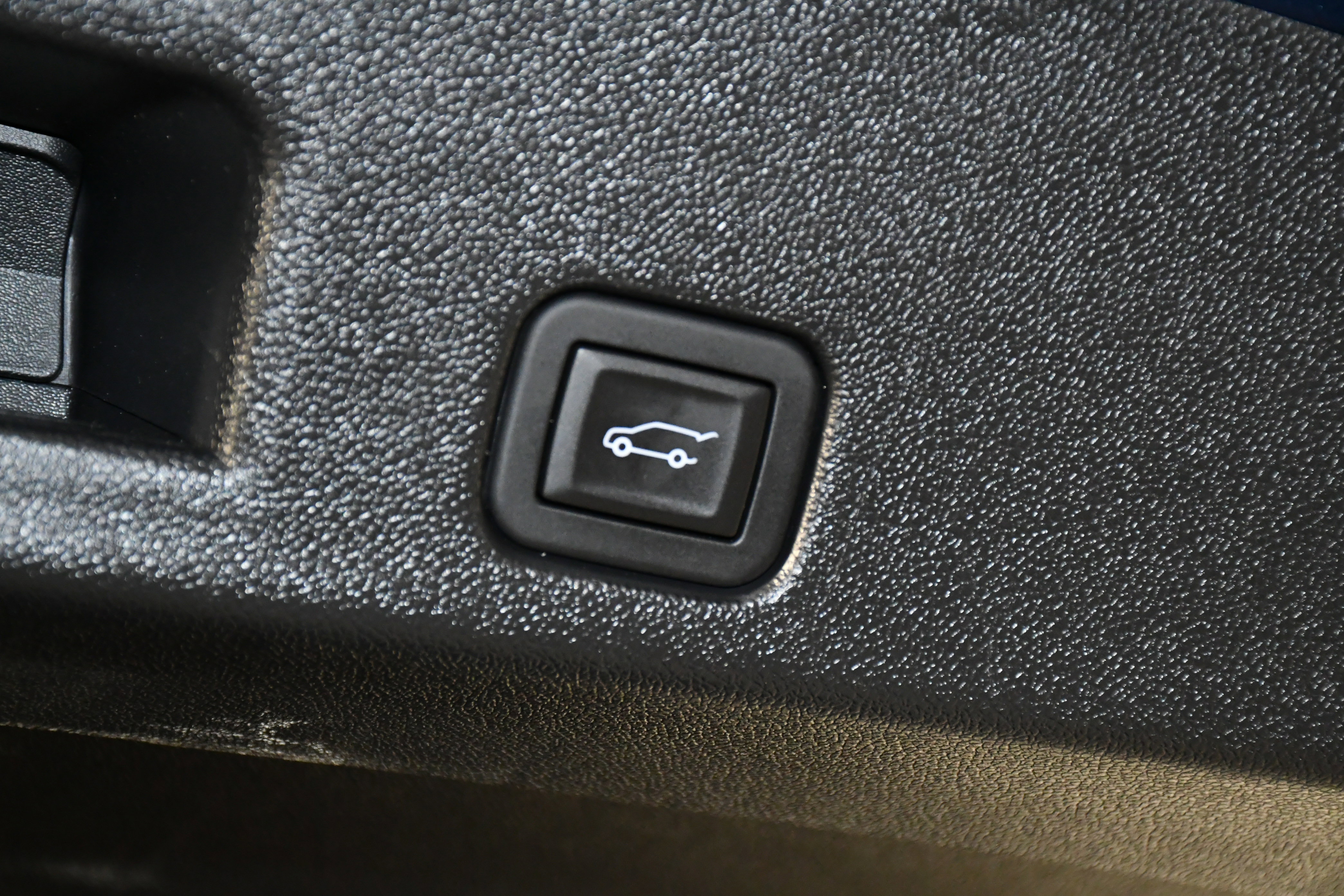 Used 2025 Buick Enclave Preferred image 51