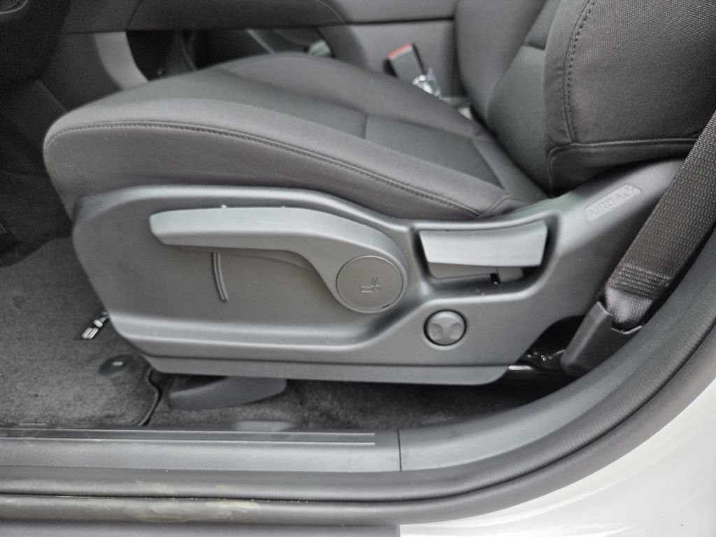 New 2027 Hyundai Santa Fe SE FWD image 20