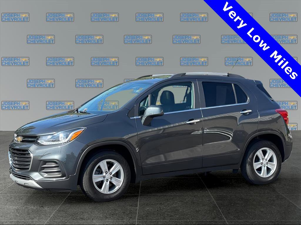 Certified 2020 Chevrolet Trax LT w/ Sun & Sound Package