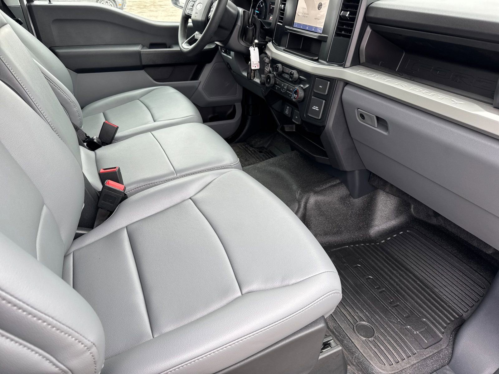 New 2025 Ford F350 XL w/ XL Chrome Package image 14
