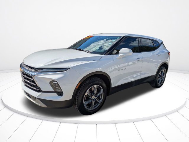 Used 2023 Chevrolet Blazer LT FWD image 8