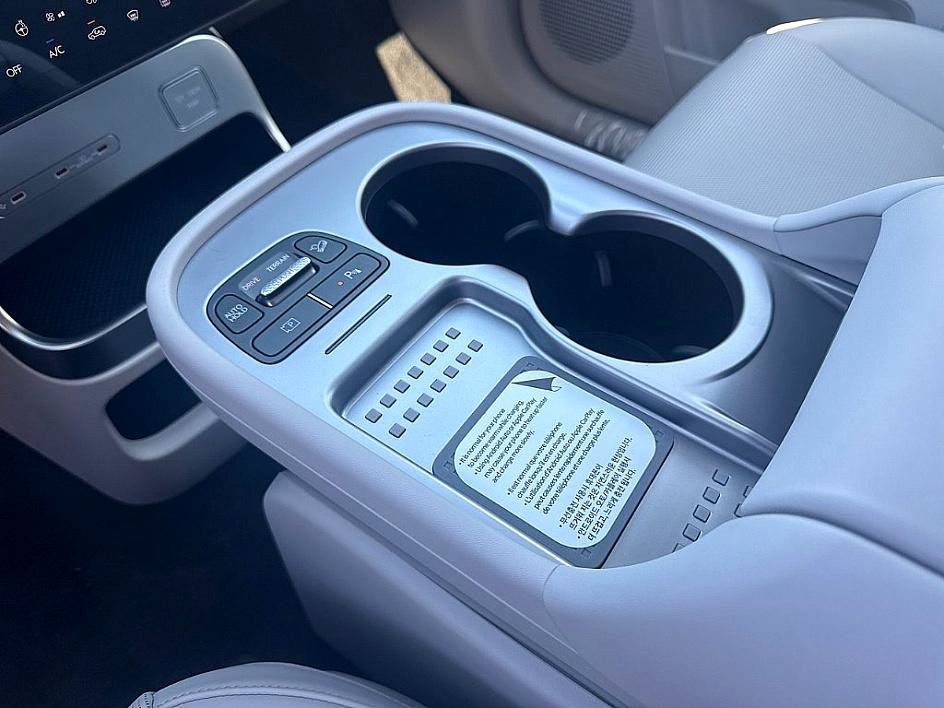 New 2026 Hyundai Ioniq 9 SEL image 12