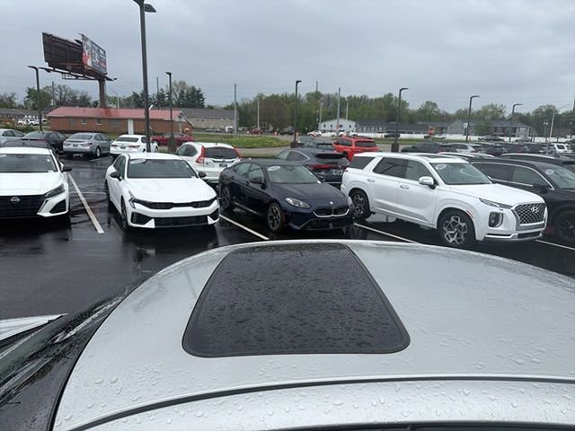 Used 2005 Toyota Camry XLE image 4