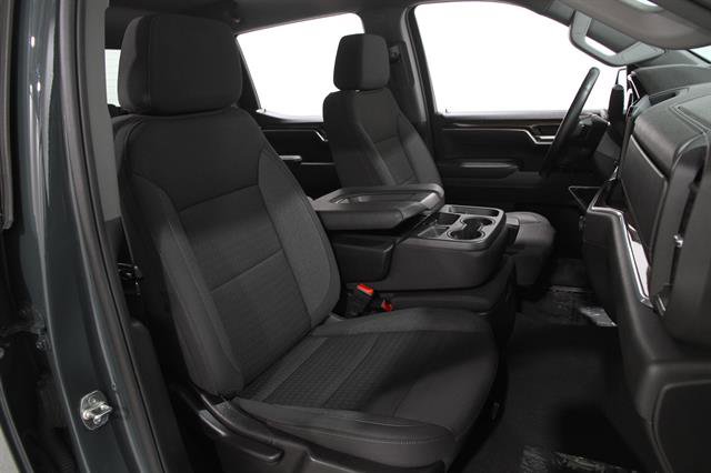 Used 2025 Chevrolet Silverado 1500 LT image 17