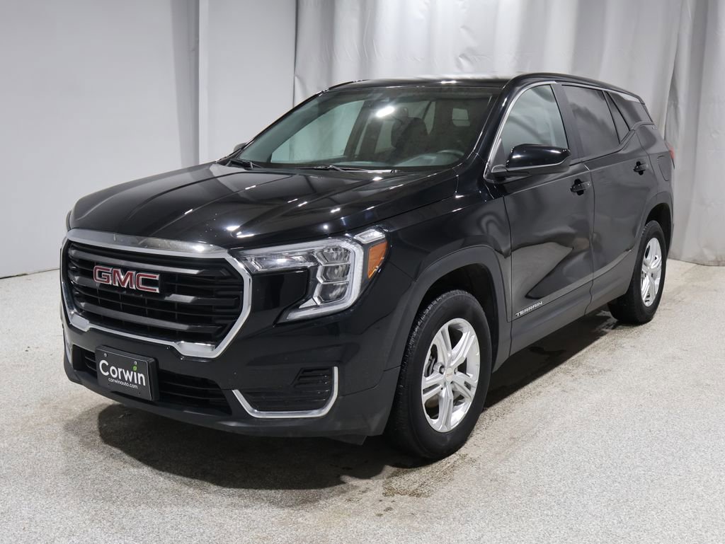 Used 2024 GMC Terrain SLE image 5