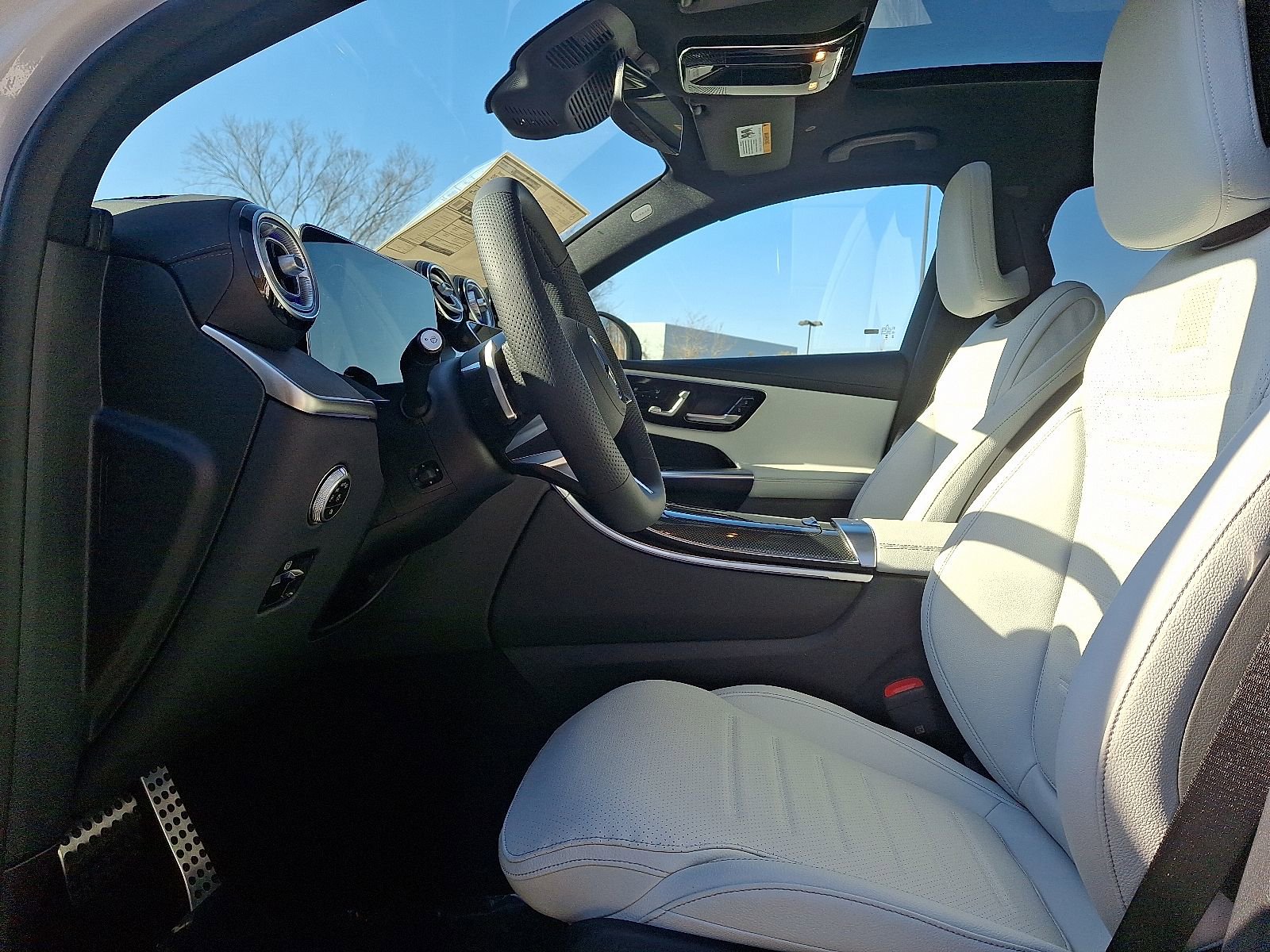 New 2026 Mercedes-Benz GLC 300 4MATIC image 9