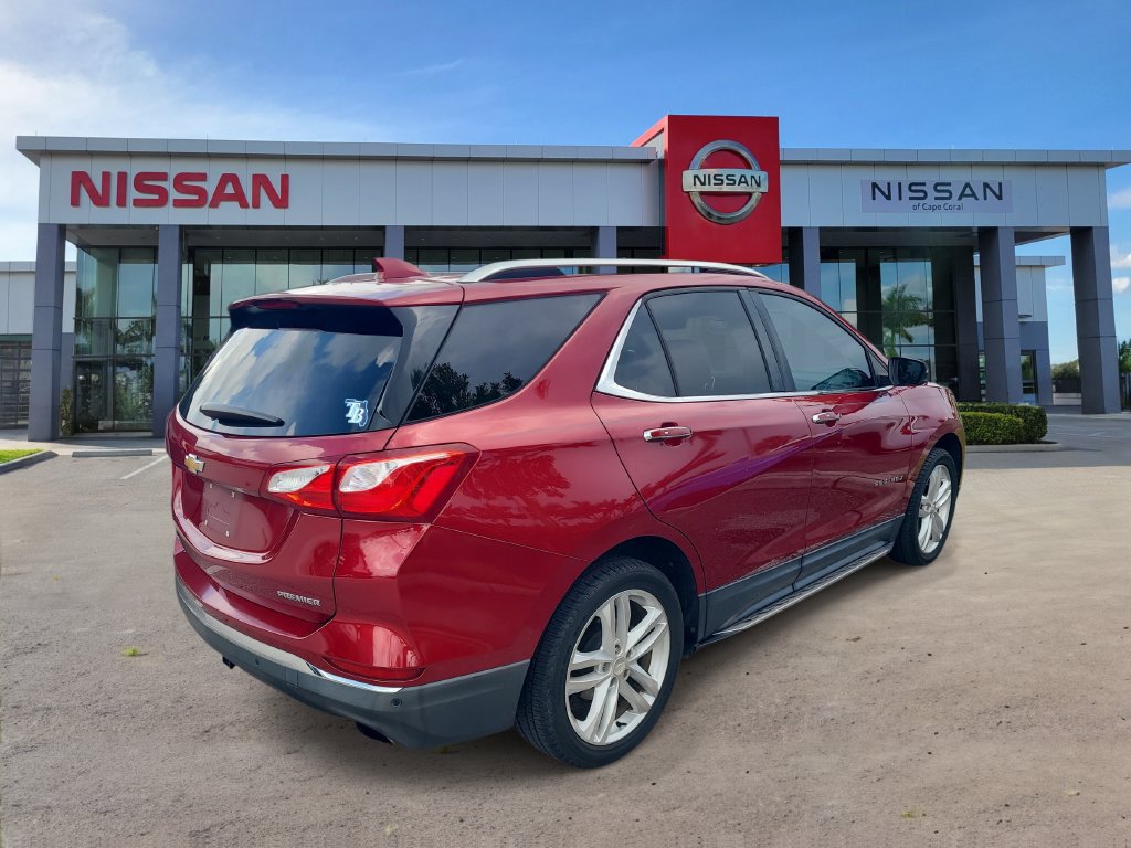 Used 2019 Chevrolet Equinox Premier FWD image 2