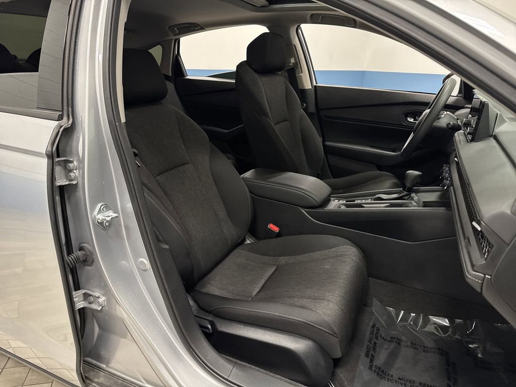 Used 2024 Honda Accord EX image 28