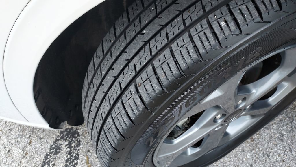 Certified 2023 Ford Escape ST-Line w/ Tech Pack #1 FWD image 10