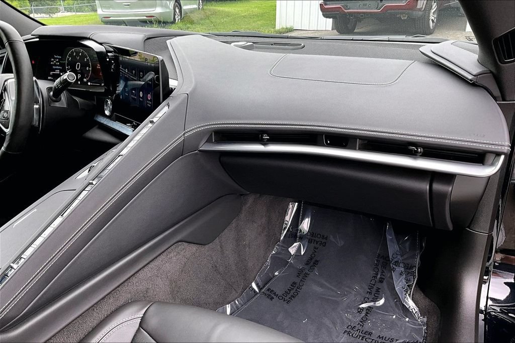 Used 2025 Chevrolet Corvette E-Ray AWD/4WD image 26