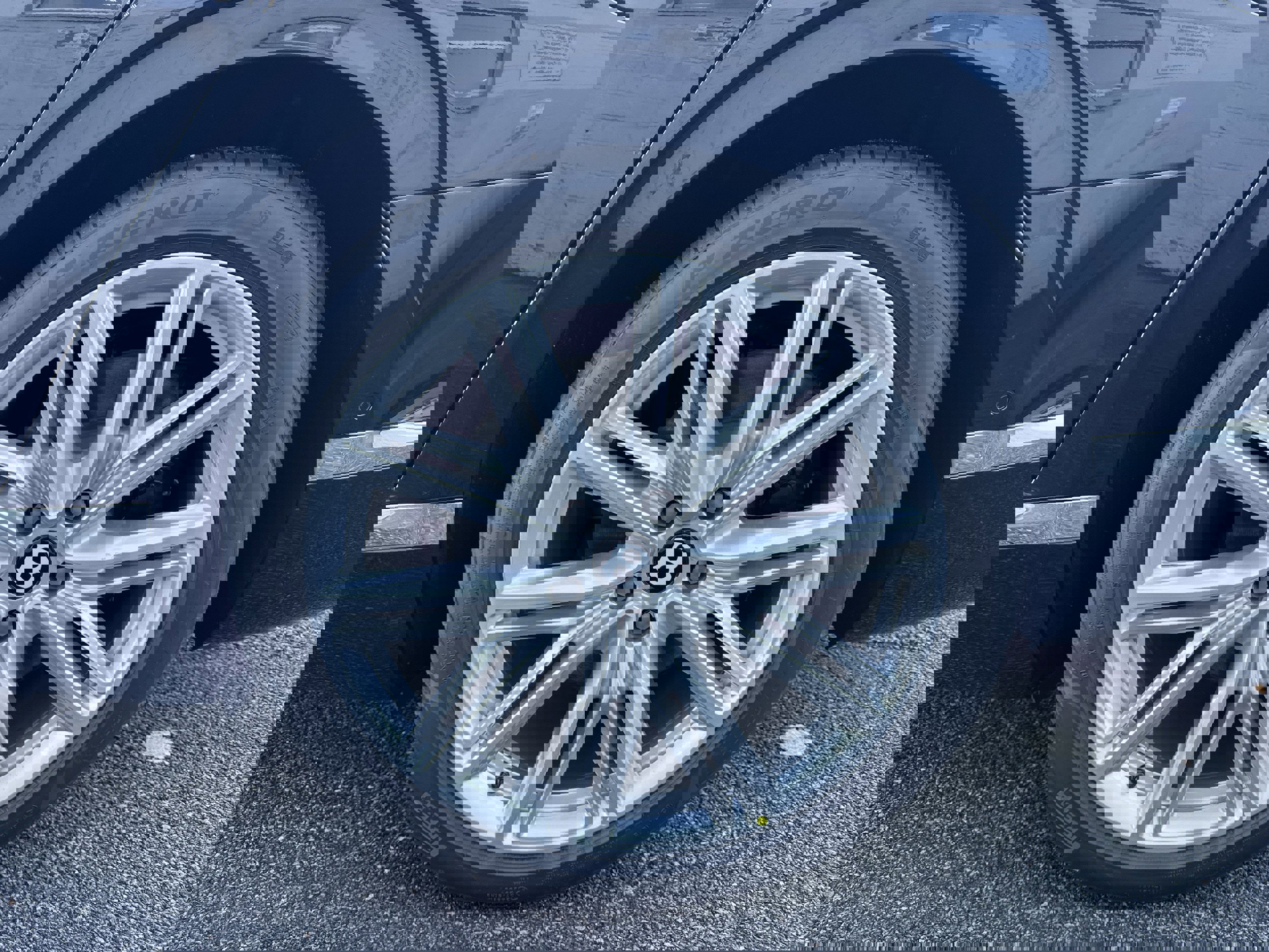 New 2026 Bentley Flying Spur Plug-In Hybrid image 10