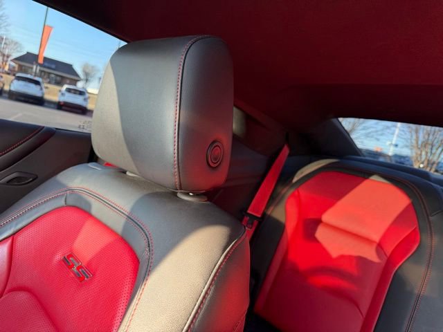 Used 2021 Chevrolet Camaro SS image 16