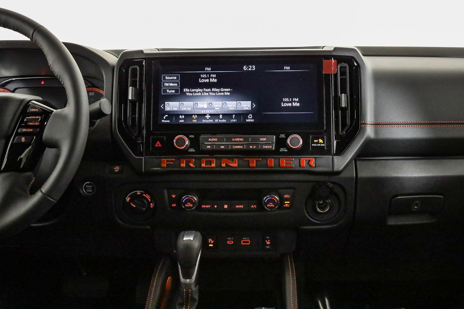 New 2025 Nissan Frontier PRO-4X w/ Pro Convenience Package image 19