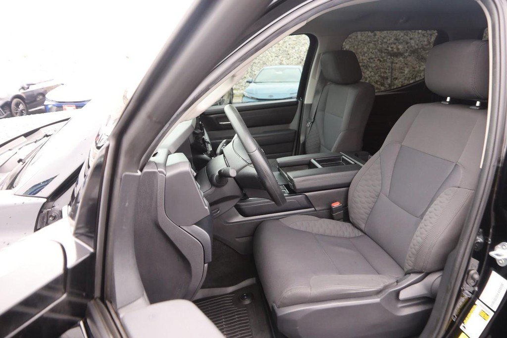Used 2024 Toyota Tundra SR5 w/ SR5 Convenience Package AWD/4WD image 7