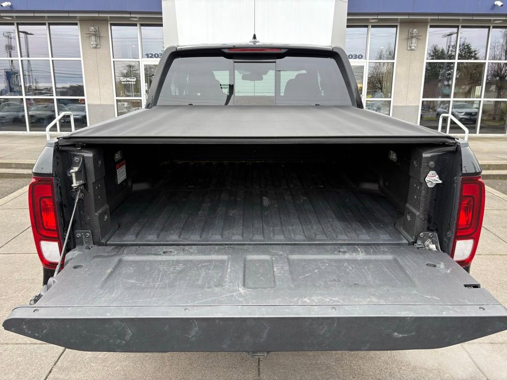 Used 2018 Honda Ridgeline RTL-E image 25