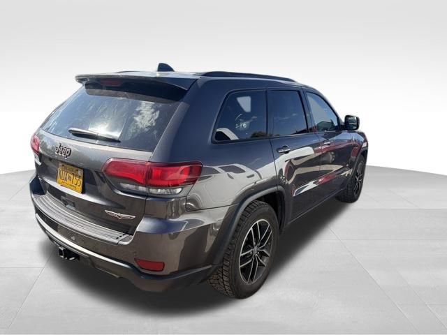 Used 2018 Jeep Grand Cherokee Trailhawk AWD/4WD image 3