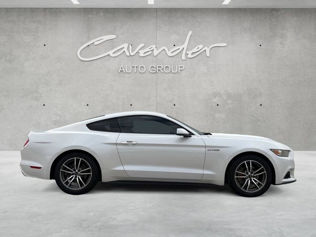 Used 2017 Ford Mustang Coupe image 17