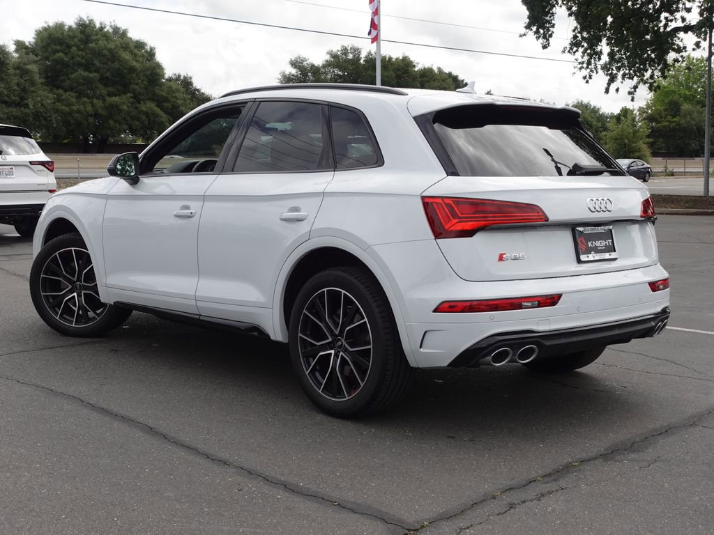 Used 2023 Audi SQ5 Premium Plus w/ Premium Plus Package AWD/4WD image 9