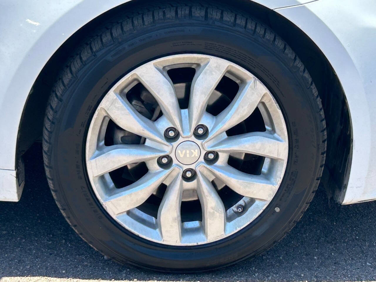 Used 2015 Kia Optima LX FWD image 10